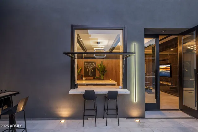 $8,500,000 | 7223 North Black Rock Trail, Paradise Valley, AZ 85253