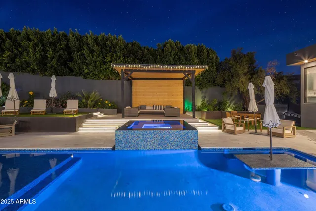 $8,500,000 | 7223 North Black Rock Trail, Paradise Valley, AZ 85253