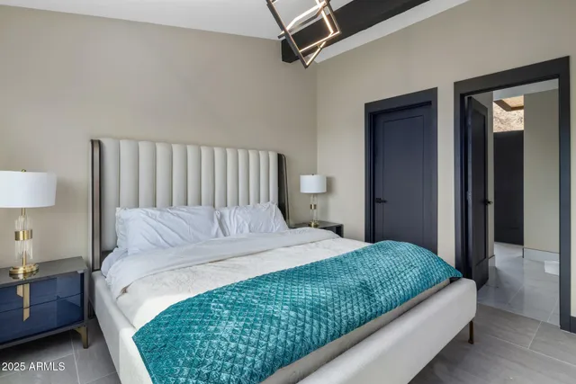 $8,500,000 | 7223 North Black Rock Trail, Paradise Valley, AZ 85253