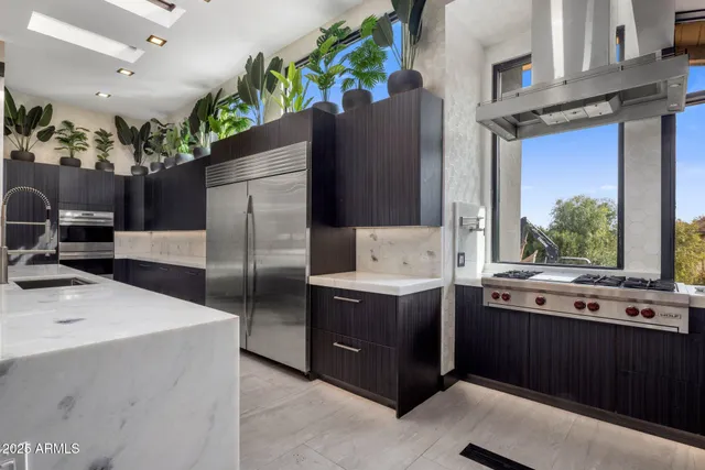 $8,500,000 | 7223 North Black Rock Trail, Paradise Valley, AZ 85253