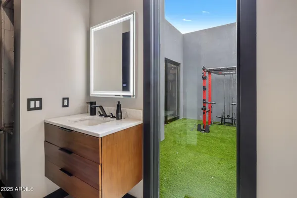 $8,500,000 | 7223 North Black Rock Trail, Paradise Valley, AZ 85253