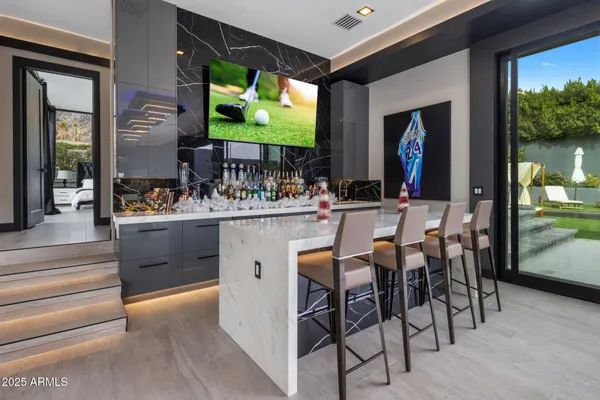 $8,500,000 | 7223 North Black Rock Trail, Paradise Valley, AZ 85253