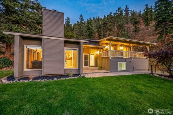 front view of house with a yard