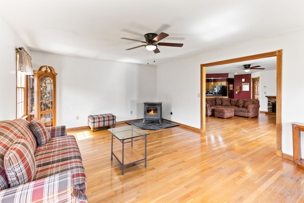 136 Old Fall River Road Swansea, MA 02777 - Photo 25 of 41 Gallery Image 25