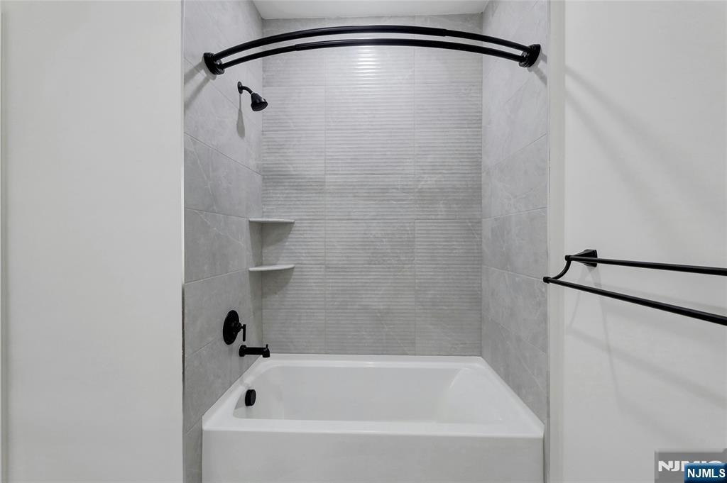 255 Ridge Road, Unit 205 Lyndhurst, NJ 07071 - Photo 17 of 23