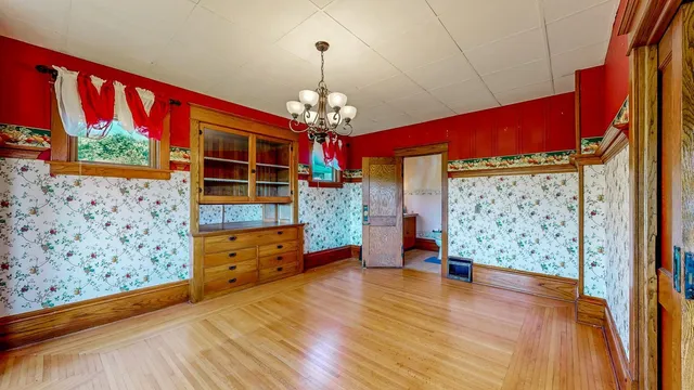 $425,000 | 13331 40th Street Southeast, Eyota, MN 55934