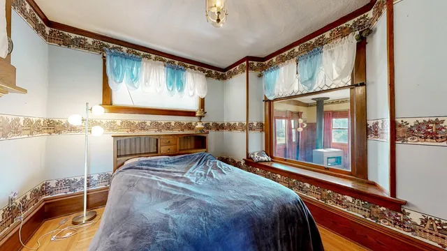 $425,000 | 13331 40th Street Southeast, Eyota, MN 55934