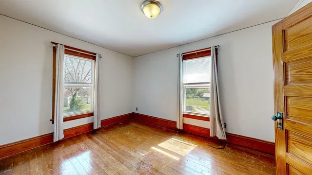 $425,000 | 13331 40th Street Southeast, Eyota, MN 55934