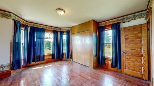 $425,000 | 13331 40th Street Southeast, Eyota, MN 55934