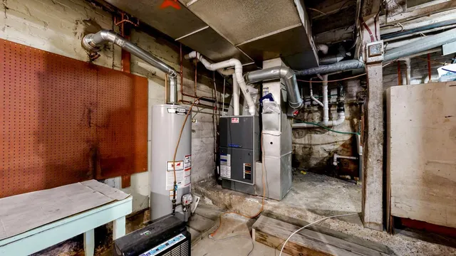 $425,000 | 13331 40th Street Southeast, Eyota, MN 55934