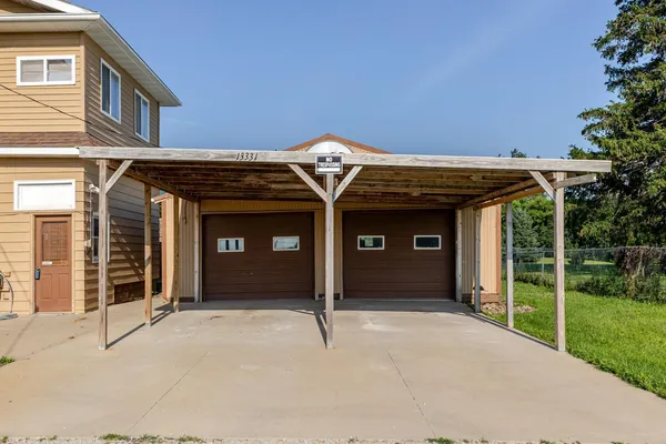 $425,000 | 13331 40th Street Southeast, Eyota, MN 55934