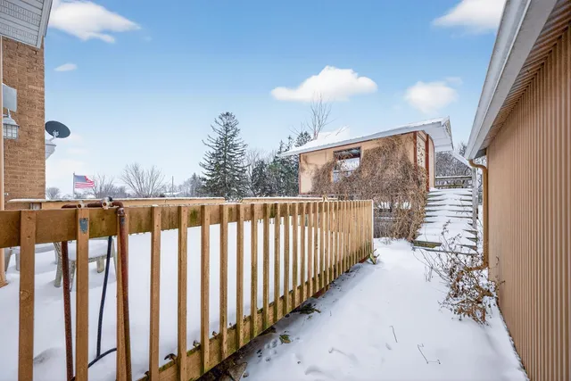 $425,000 | 13331 40th Street Southeast, Eyota, MN 55934