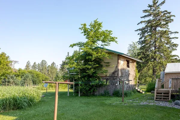 $425,000 | 13331 40th Street Southeast, Eyota, MN 55934