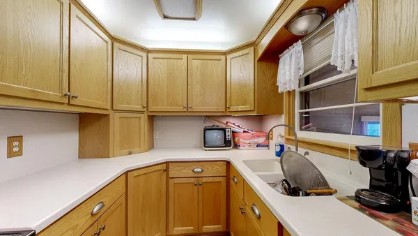 $425,000 | 13331 40th Street Southeast, Eyota, MN 55934