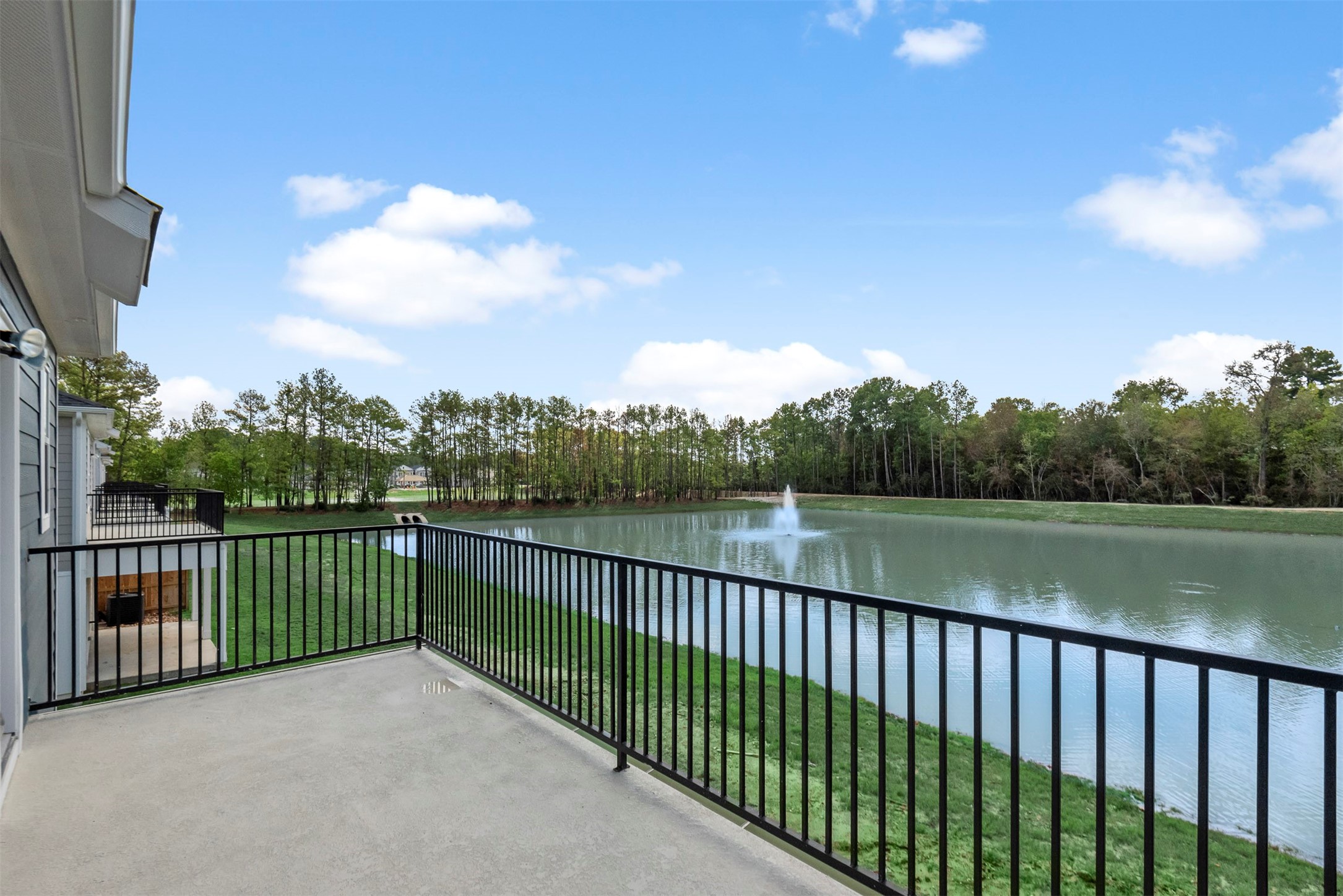 15770 Old Conroe Road, Unit 15003 Conroe, TX 77384 - Photo 4 of 16 View from large second story balcony.