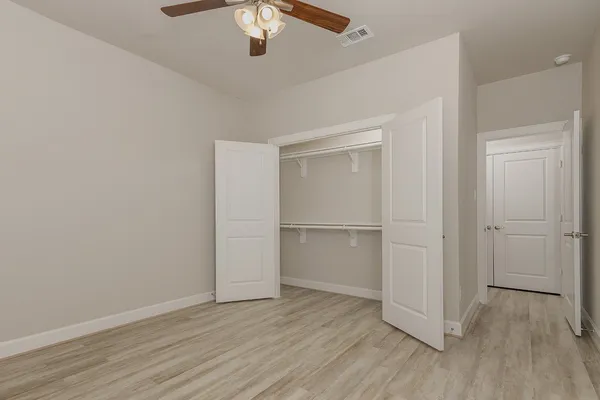 $2,383 | 15770 Old Conroe Road, Unit 15003, Conroe, TX 77384
