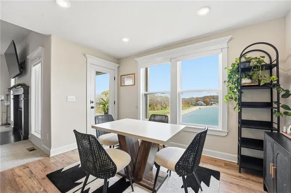 $525,000 | 11827 North Manning Avenue, Kansas City, MO 64157