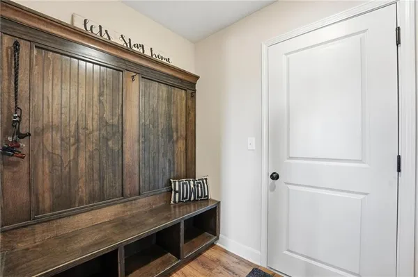 $525,000 | 11827 North Manning Avenue, Kansas City, MO 64157