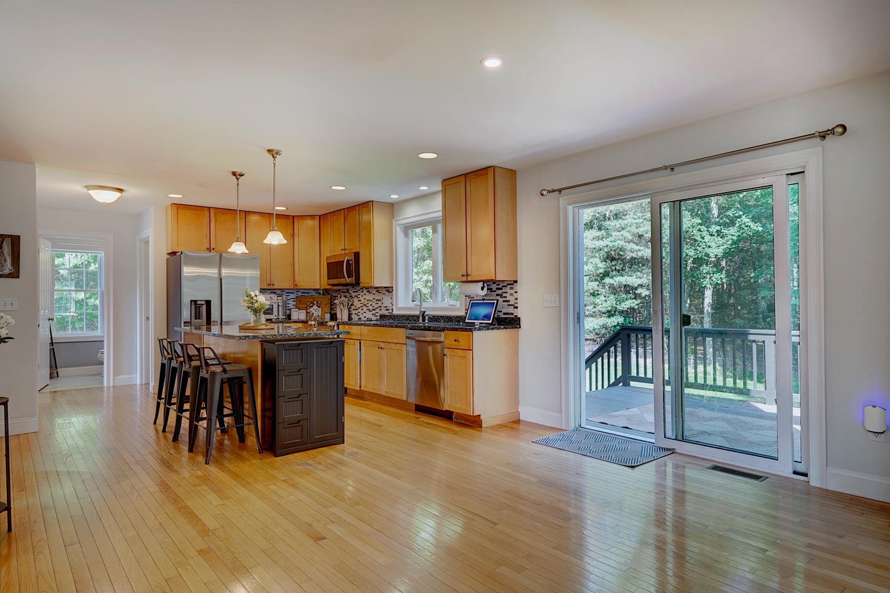 2 Wood Ridge Lane Exeter, NH 03833 - Photo 8 of 40