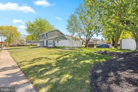$525,000 | 323 Edgewood Avenue, Lansdale, PA 19446
