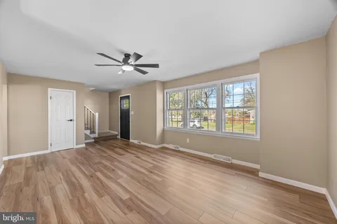 $525,000 | 323 Edgewood Avenue, Lansdale, PA 19446