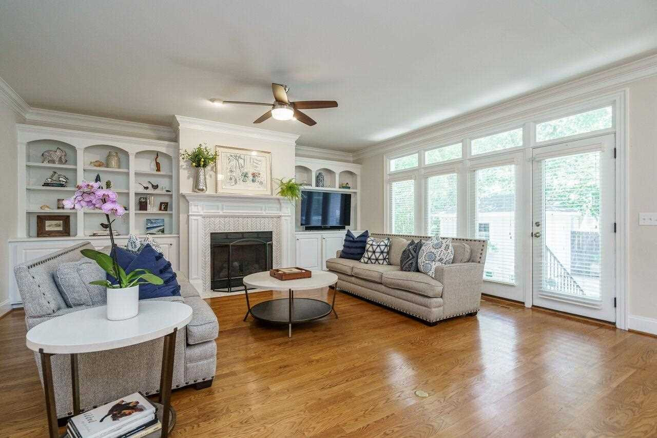 127 Georgetown Road Raleigh, NC 27608 - Photo 7 of 30 Photo 7