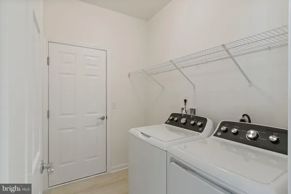 $550,000 | 33 Denison Street, Fredericksburg, VA 22406