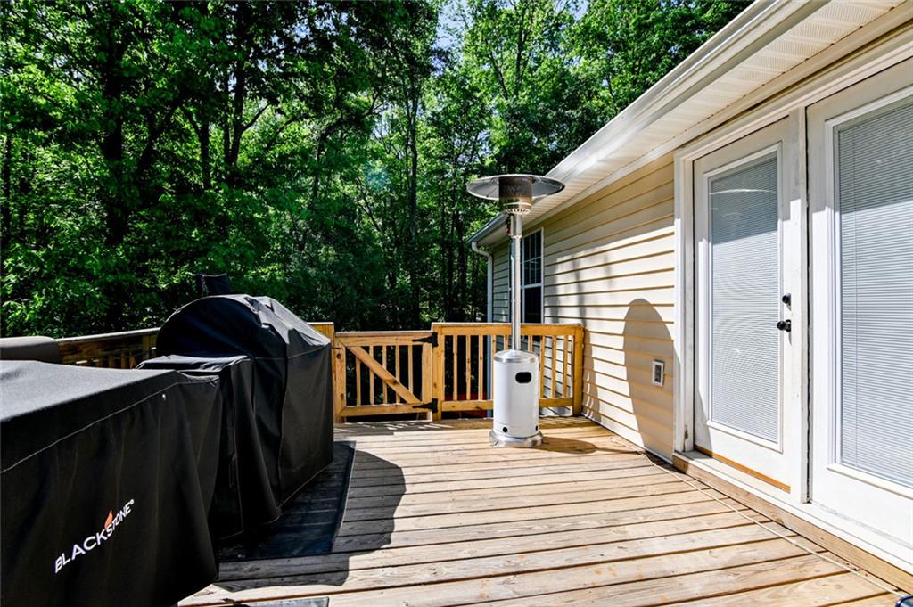 1042 Birdseye View Locust Grove, GA 30248 - Photo 20 of 48