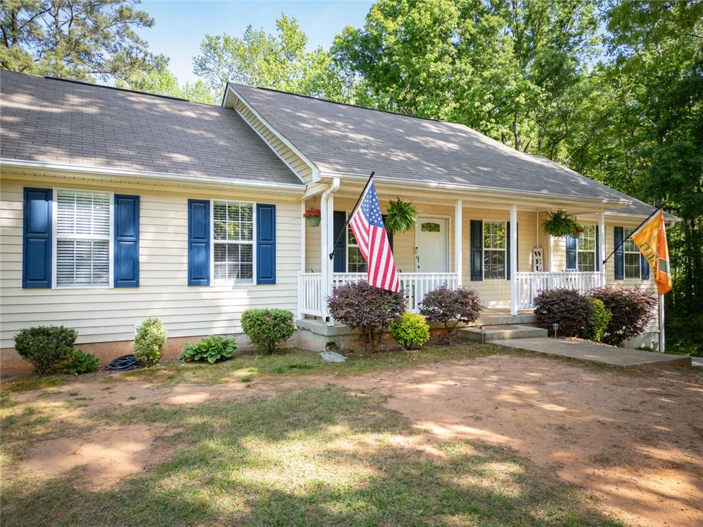1042 Birdseye View Locust Grove, GA 30248 - Photo 2 of 48