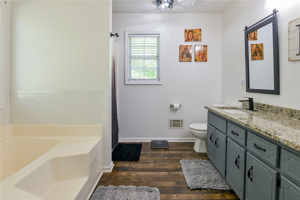 1042 Birdseye View Locust Grove, GA 30248 - Photo 29 of 48