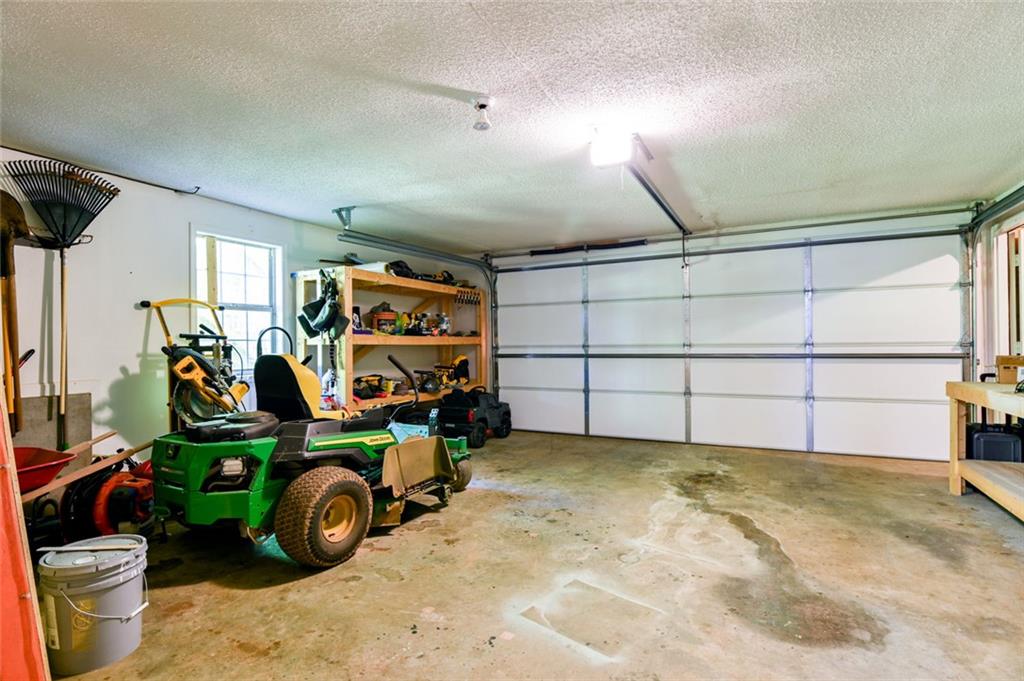 1042 Birdseye View Locust Grove, GA 30248 - Photo 39 of 48