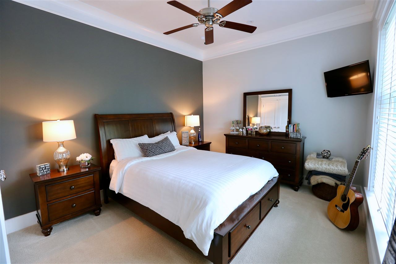 9 Meadowcrest Road Hooksett, NH 03106 - Photo 24 of 39 Gallery Image 24