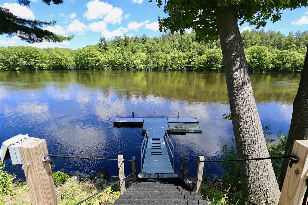 9 Meadowcrest Road Hooksett, NH 03106 - Photo 35 of 39 Gallery Image 35