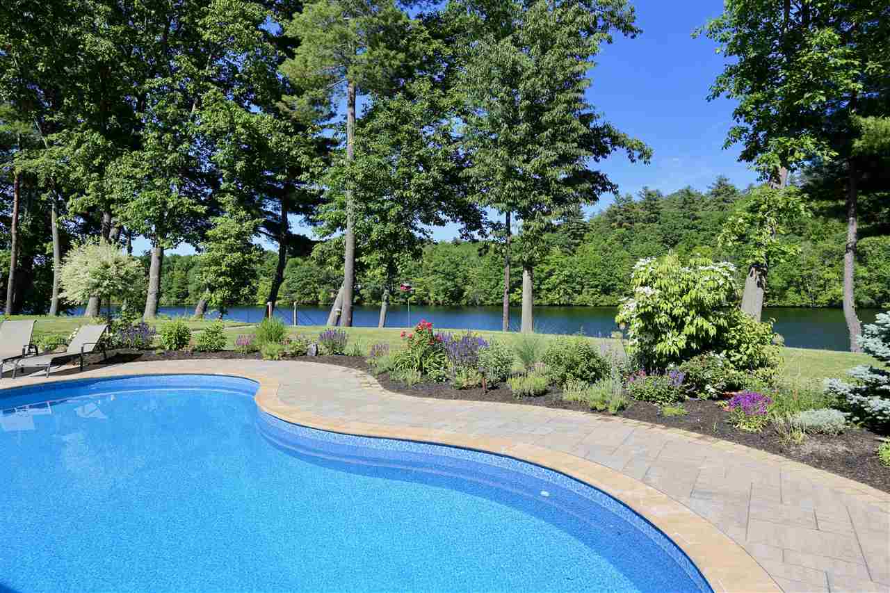 9 Meadowcrest Road Hooksett, NH 03106 - Photo 36 of 39 Gallery Image 36