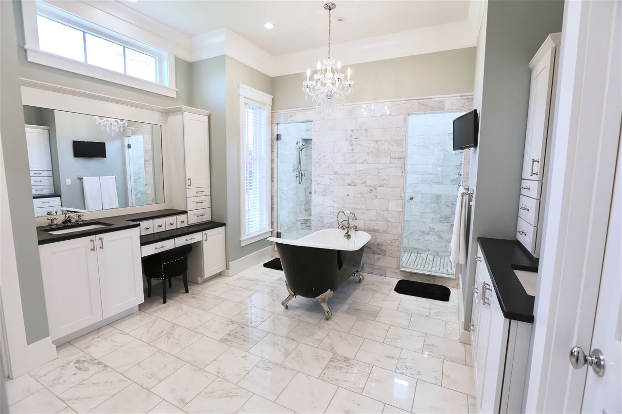 9 Meadowcrest Road Hooksett, NH 03106 - Photo 9 of 39 Gallery Image 9