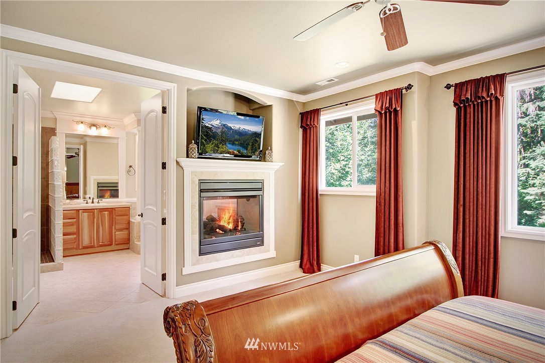 13517 Lost Lake Road Snohomish, WA 98296 - Photo 13 of 25 Gallery Image 13