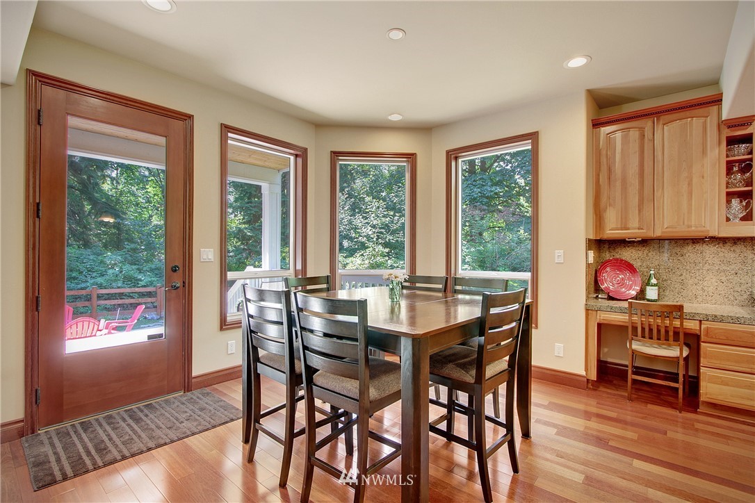 13517 Lost Lake Road Snohomish, WA 98296 - Photo 6 of 25 Gallery Image 6