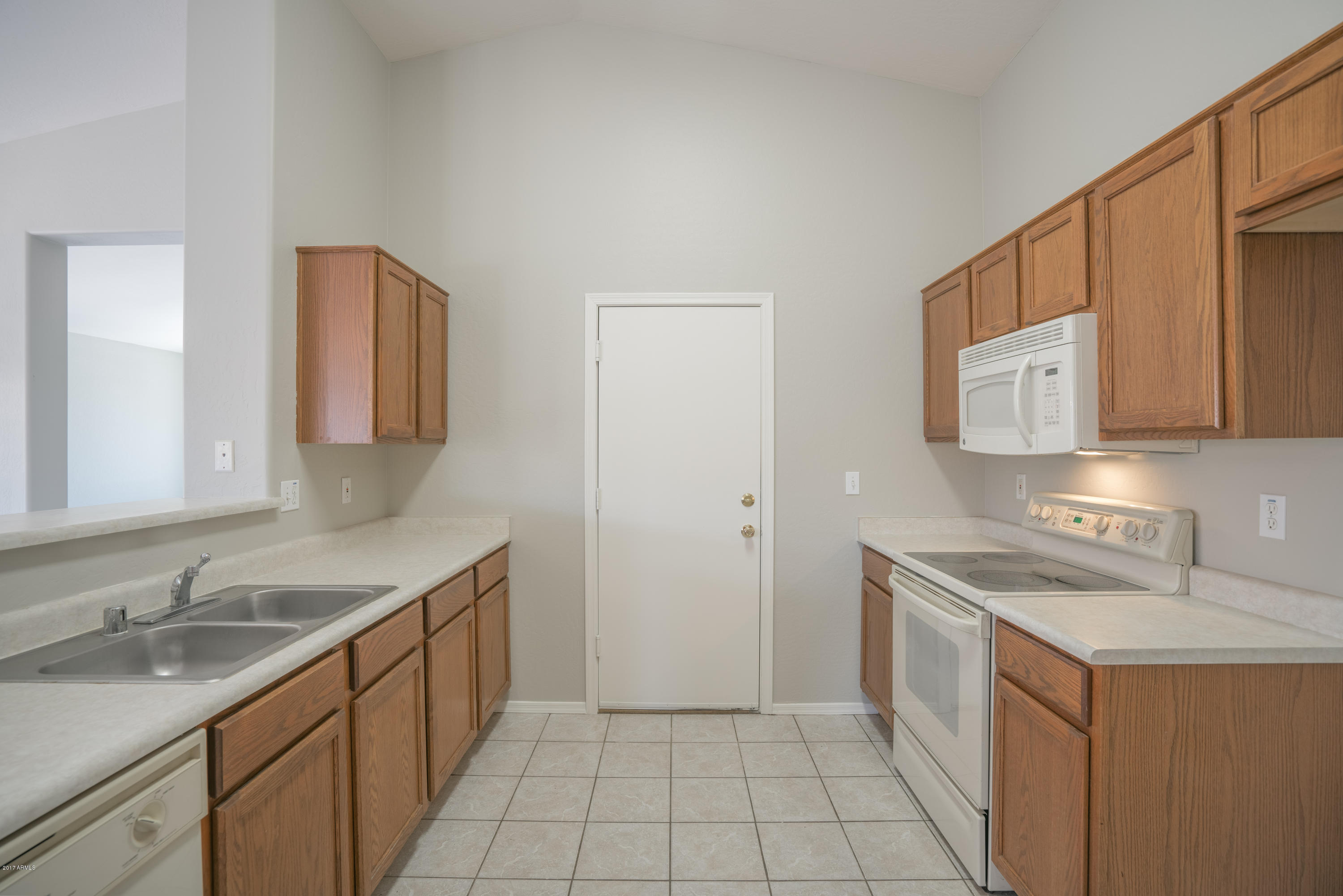 15012 West Calavar Road Surprise, AZ 85379 - Photo 3 of 24 DSC02129-HDR