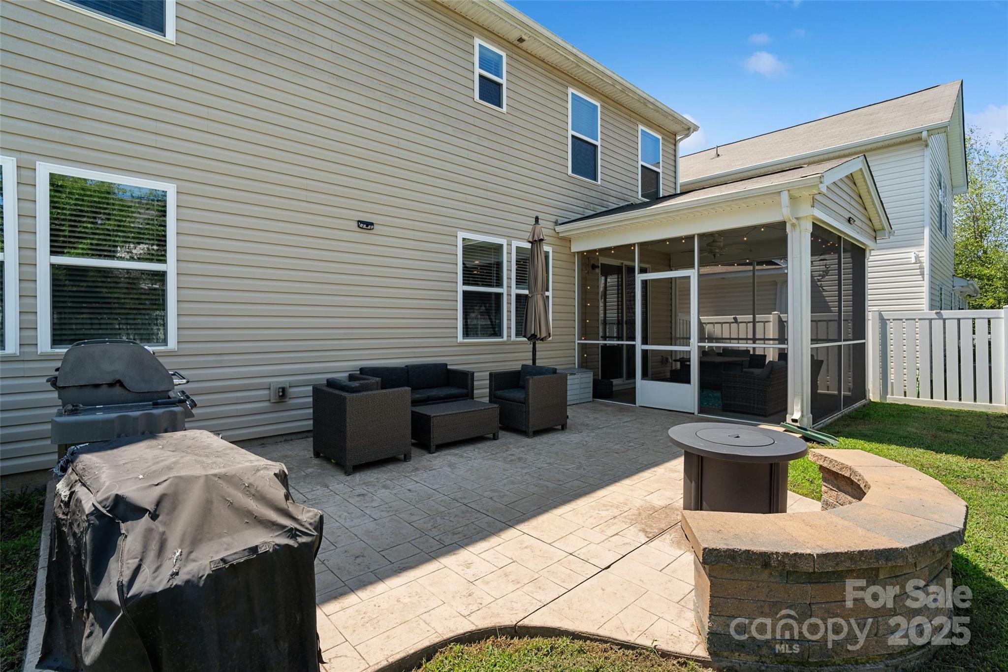 1663 Rutledge Hills Drive York, SC 29745 - Photo 33 of 43 Gallery Image 33
