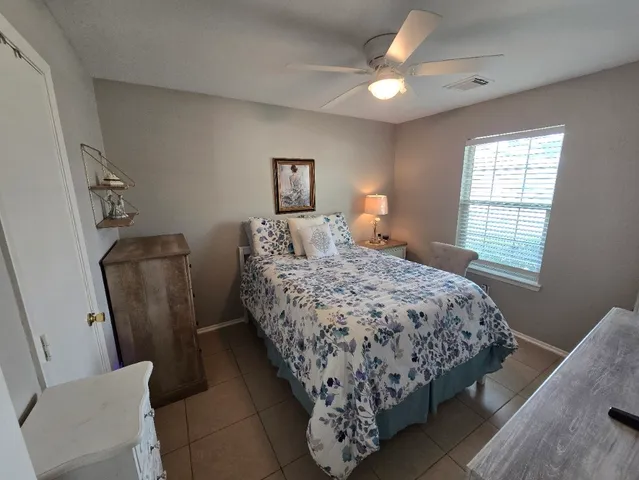 $220,000 | 6106 Elton Knolls Street, Katy, TX 77449