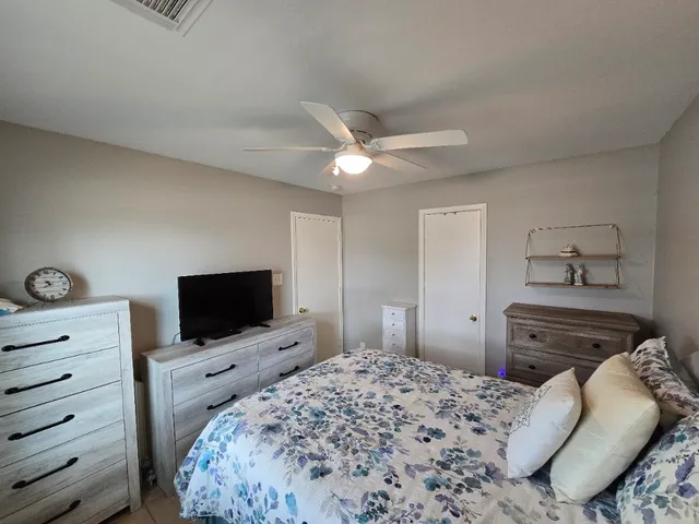 $220,000 | 6106 Elton Knolls Street, Katy, TX 77449