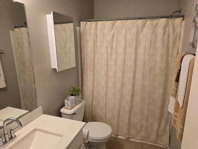 $220,000 | 6106 Elton Knolls Street, Katy, TX 77449