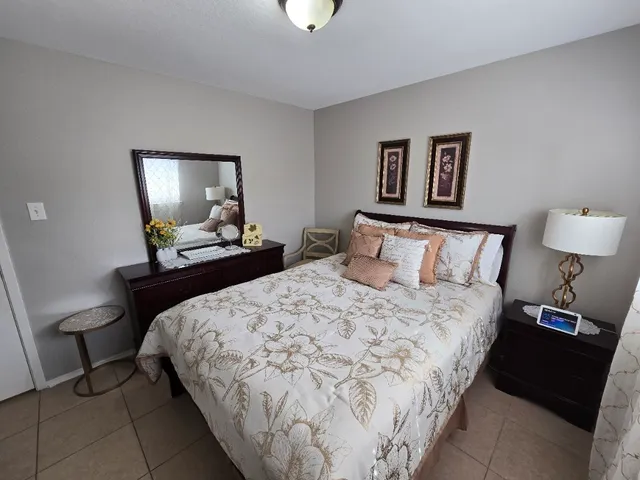 $220,000 | 6106 Elton Knolls Street, Katy, TX 77449