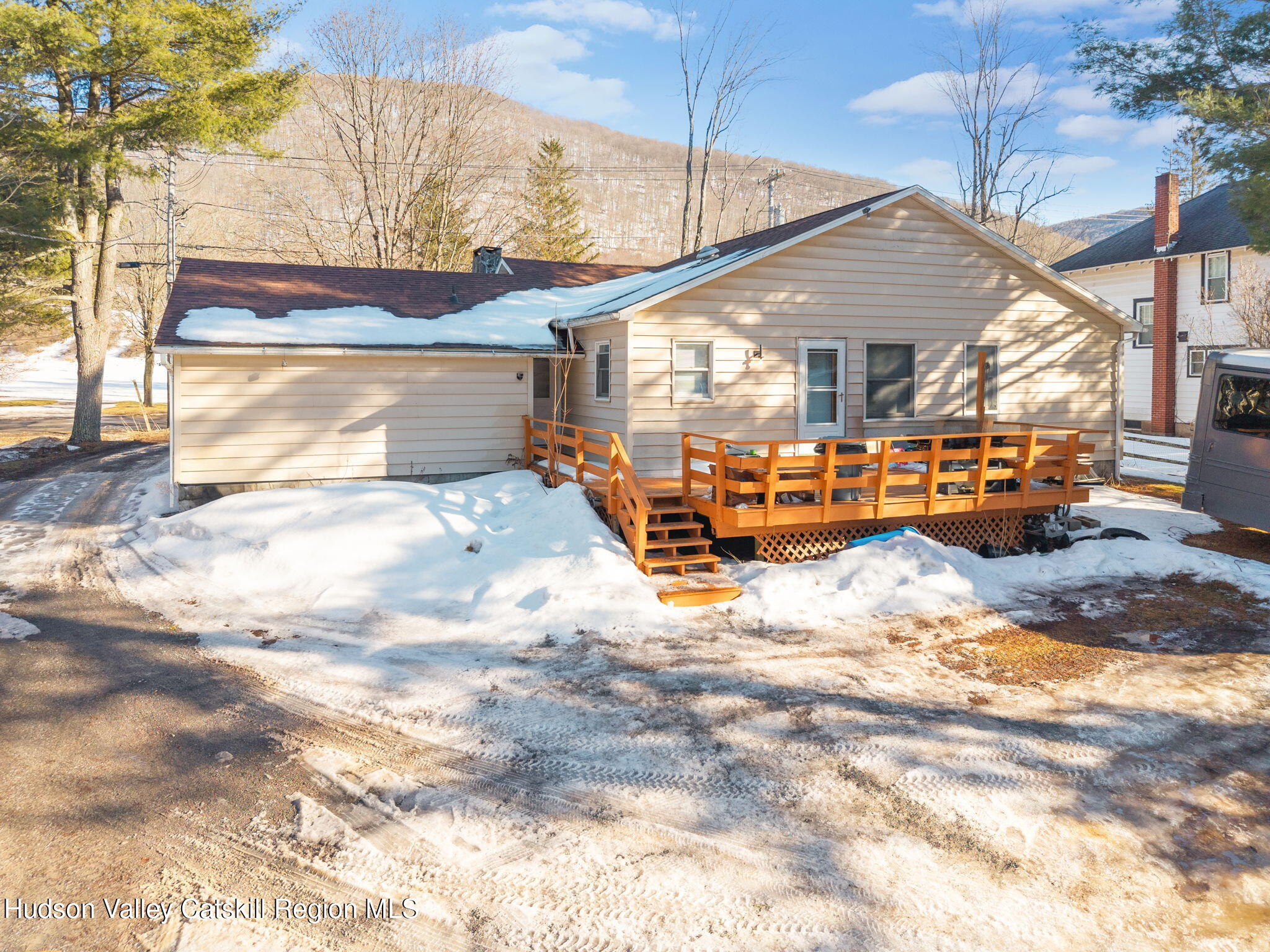 54207 Highway 30 Roxbury, NY 12474 - Photo 30 of 56 35-54207NY30_35