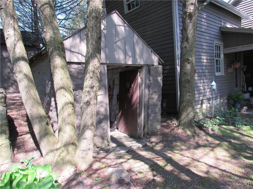 853 Bangor Road Nazareth, PA 18064 - Photo 12 of 31
