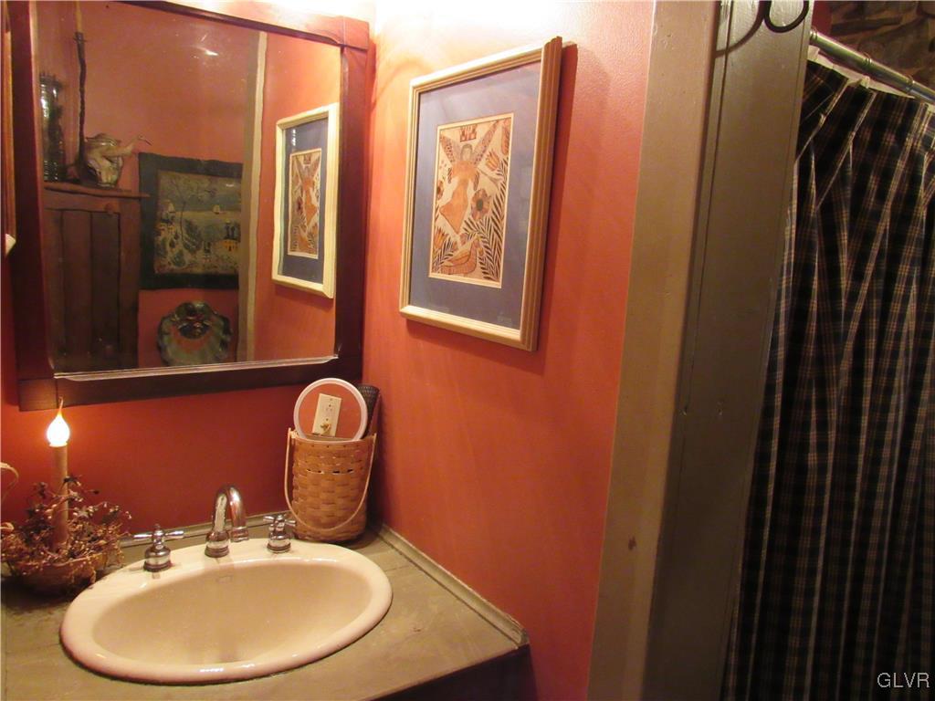 853 Bangor Road Nazareth, PA 18064 - Photo 27 of 31