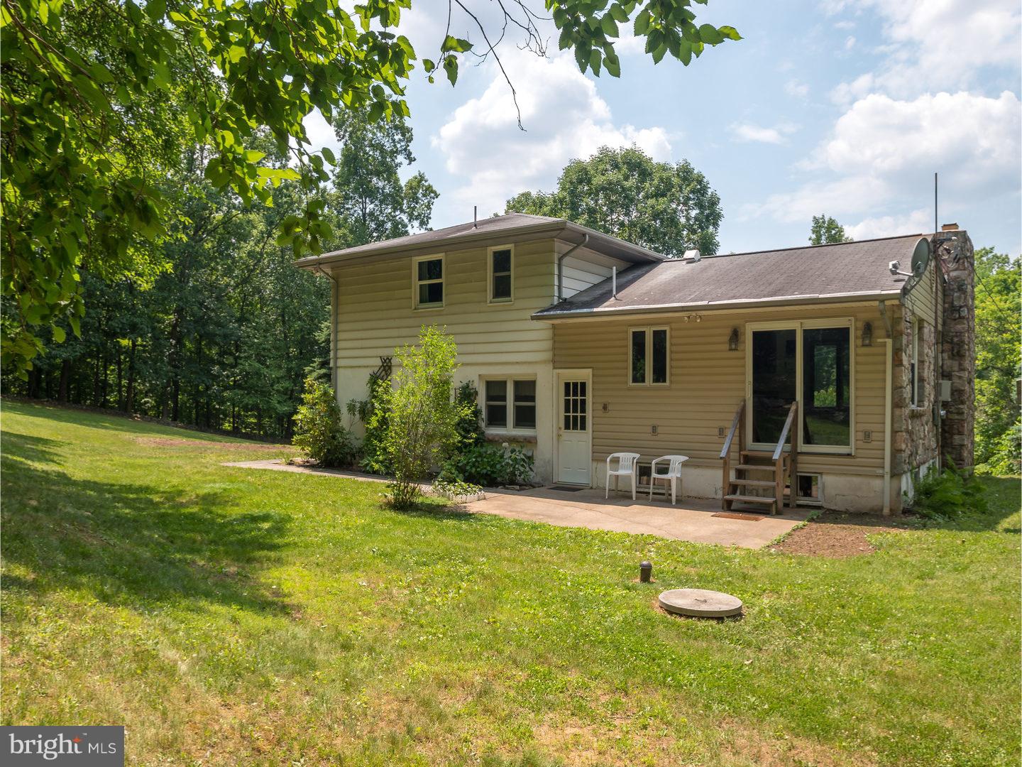 452 Erb Road Perkiomenville, PA 18074 - Photo 22 of 24 Exterior Back