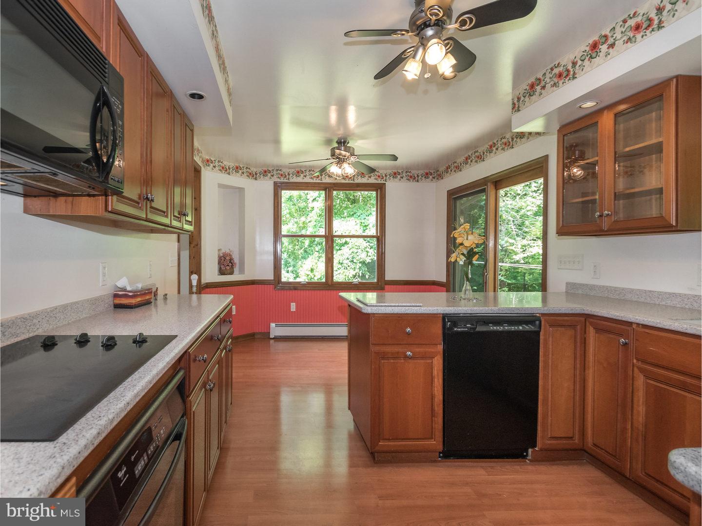 452 Erb Road Perkiomenville, PA 18074 - Photo 8 of 24 Kitchen