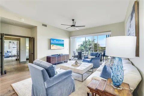 $1,495,000 | 7655 Pebble Creek Circle, Unit 404, Naples, FL 34108