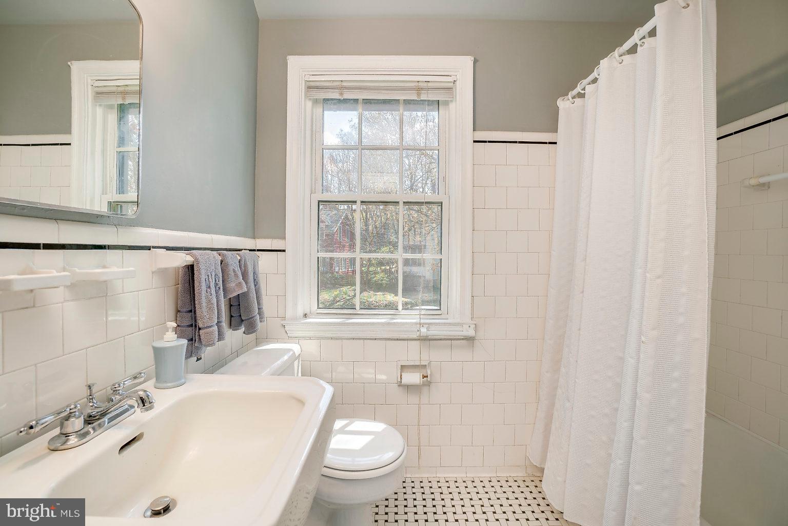 4400 Atwick Road Baltimore, MD 21210 - Photo 37 of 69